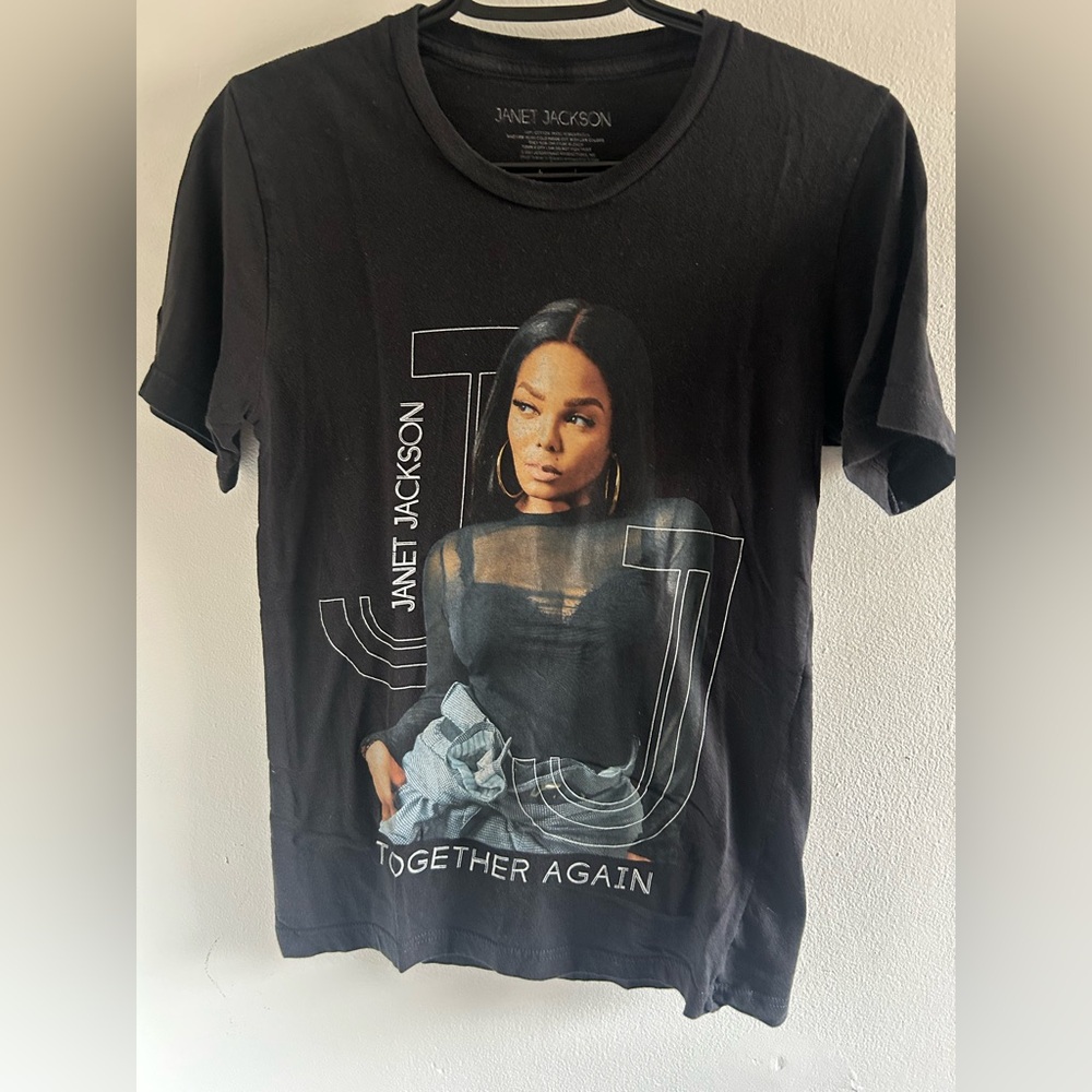 JACKSON Black Graphic Tee with Janet Design